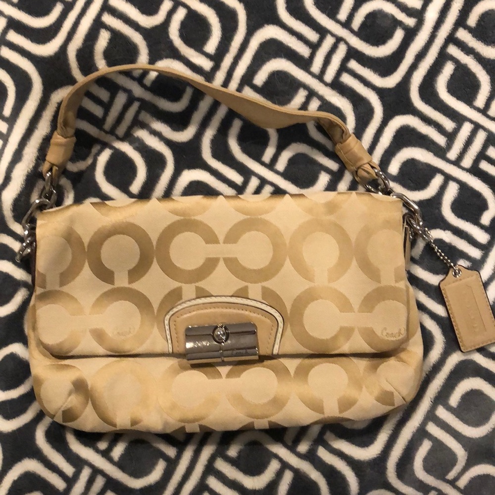 Coach Signature Collection - image 1